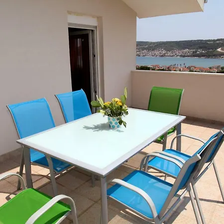 Dinka Trogir