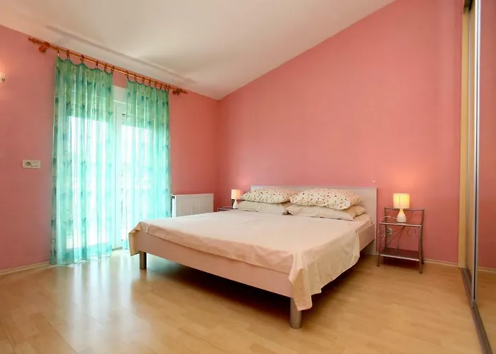 Dinka Apartment *