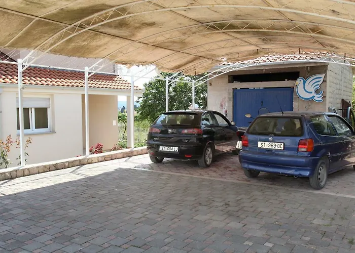 Dinka Apartment