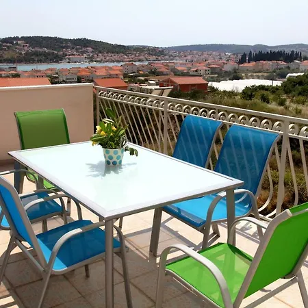Dinka Apartmán *